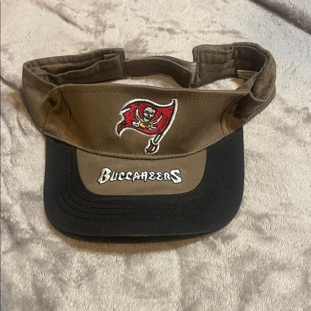 Tampa Bay Buccaneers visor